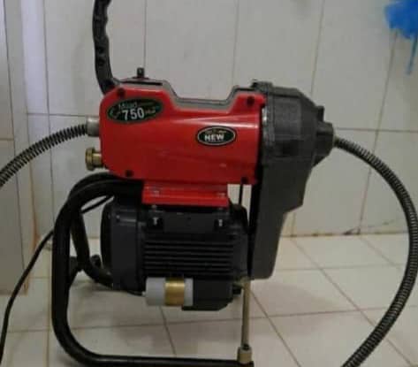 لوله بازکنی و نشت یابی حاجی زاده در ارومیه